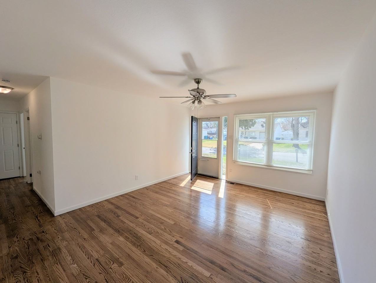 12361 Santa Maria Dr - Photo 2 of 25