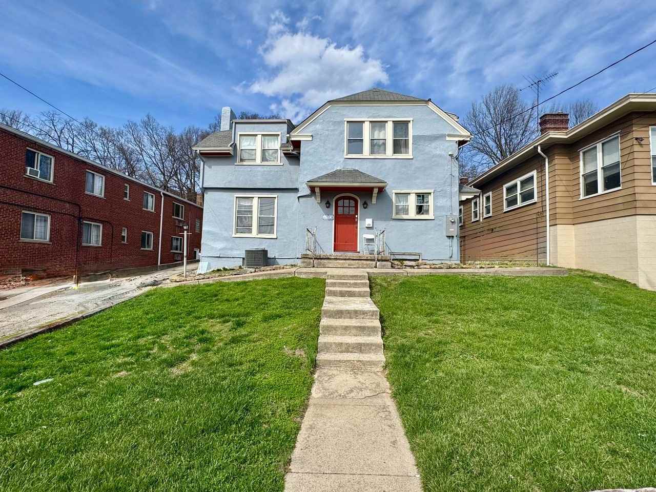 350 Probasco St - Photo 2 of 29