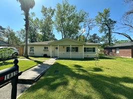 featured image of 1815 E 58th St