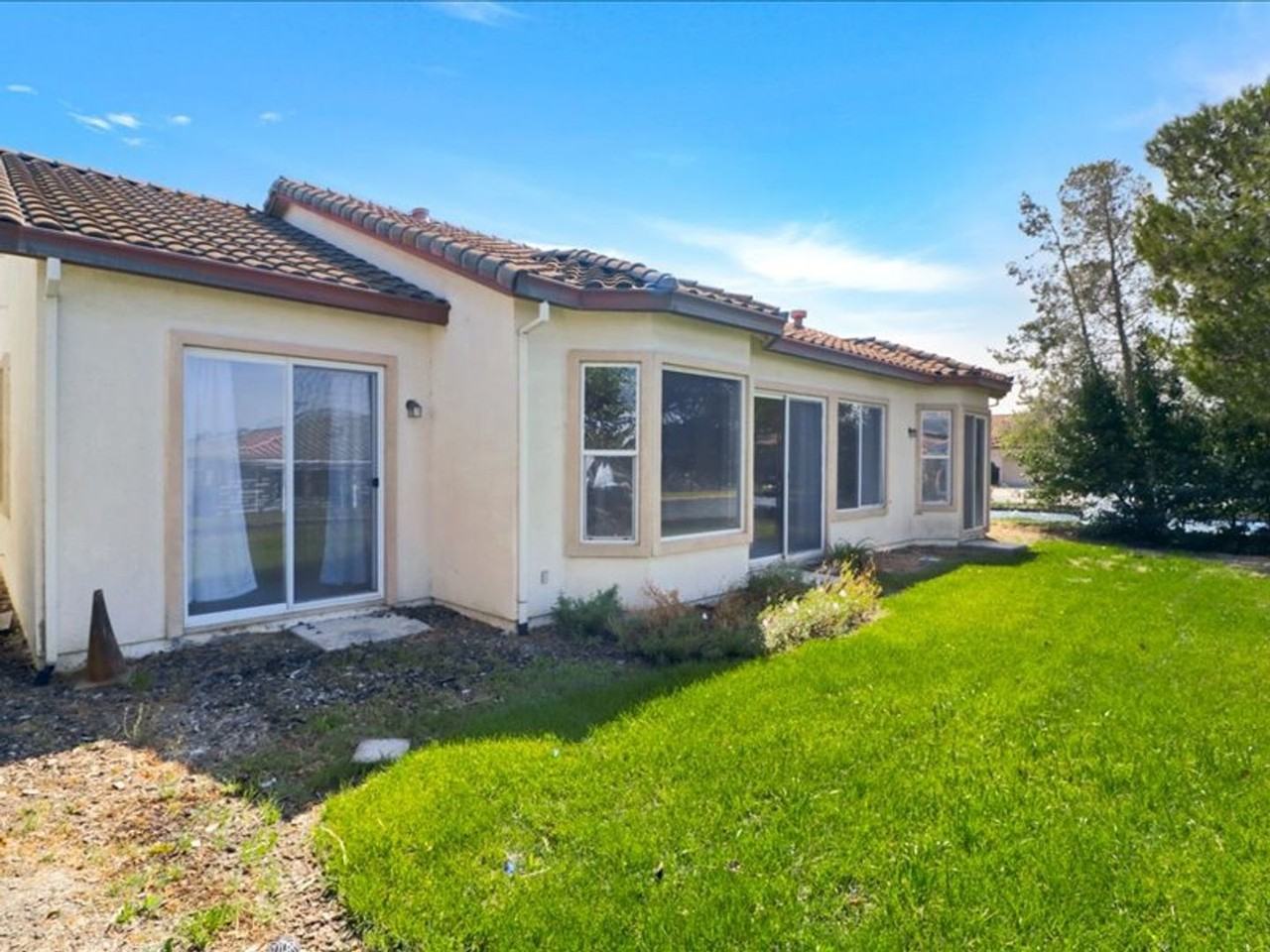 507 Arlington Dr - Photo 2 of 32