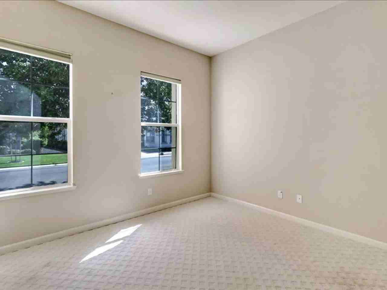 507 Arlington Dr - Photo 6 of 32