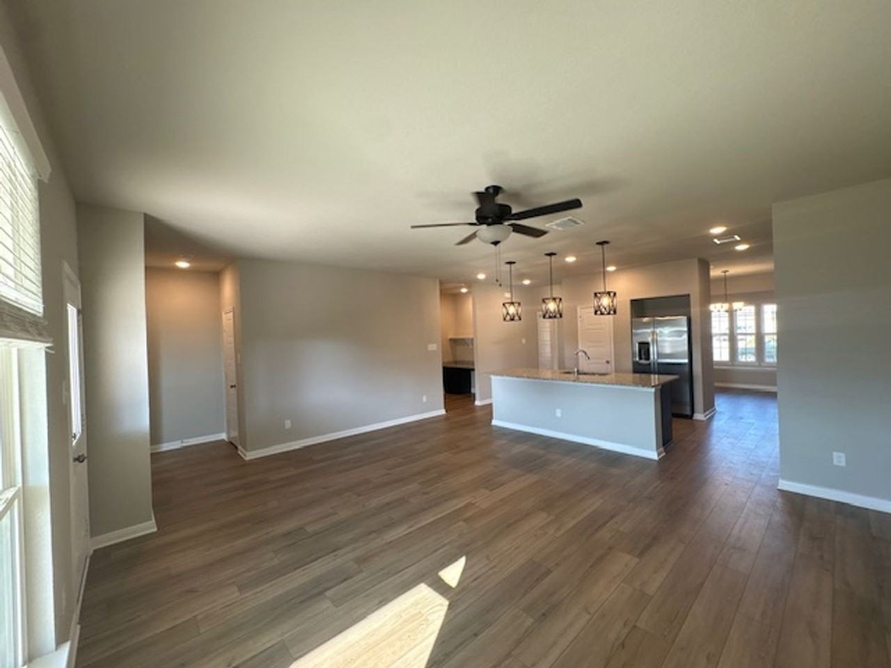 5507 Aurelia Dr - Photo 6 of 19