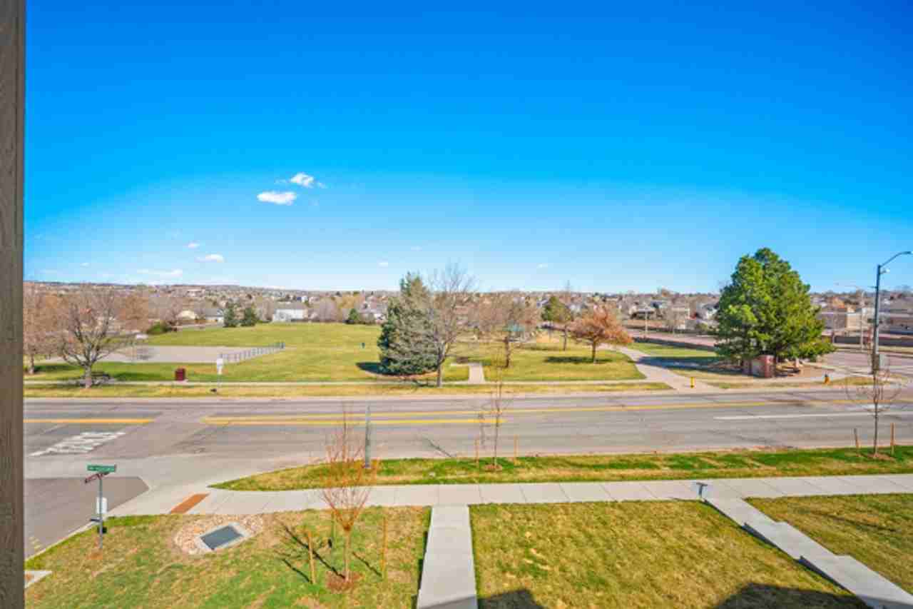 3095 Curly Grv - Photo 7 of 43