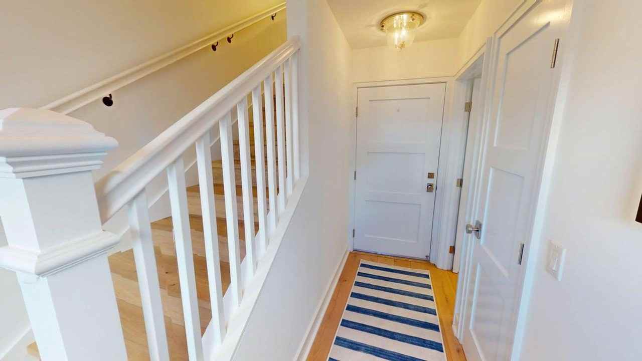 543 Orange Ave - Photo 6 of 39