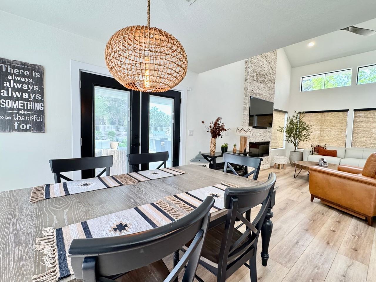 5269 Crooked Valley Dr - Photo 3 of 25