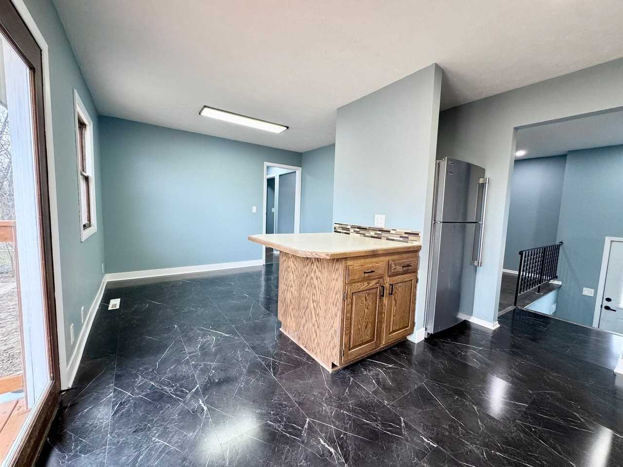 3630 S 128th Ave - Photo 7 of 28