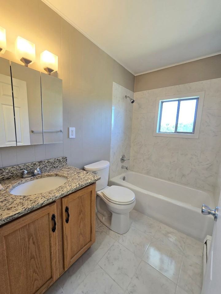 12350 1/2 Holtwood Rd - Photo 3 of 10