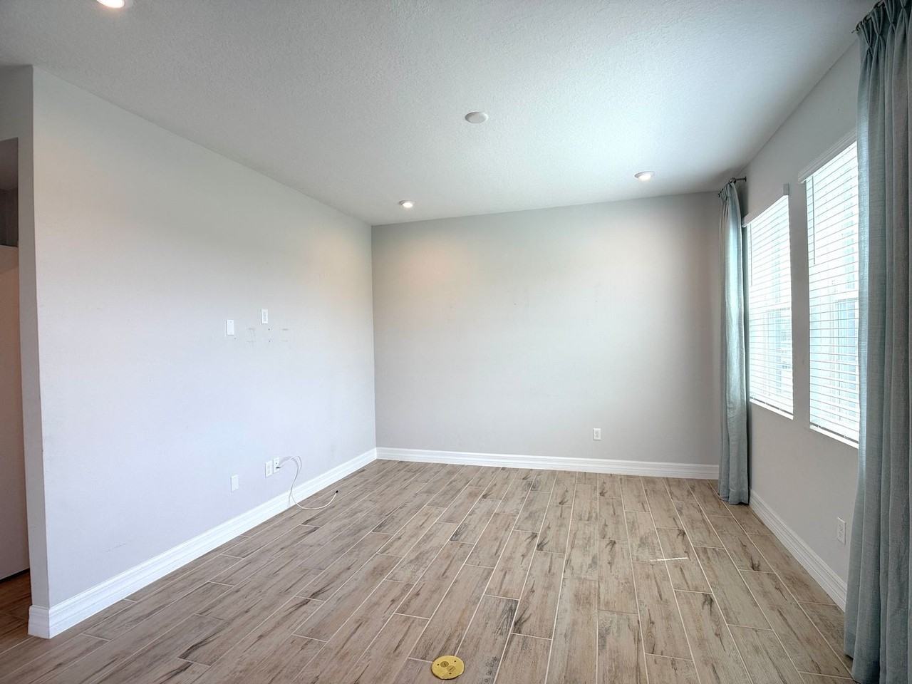 771 Spring Palms Loop - Photo 6 of 40