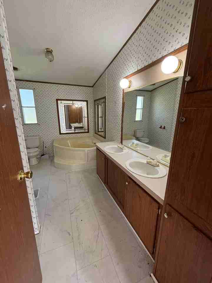 8140 Trey Way - Photo 6 of 14