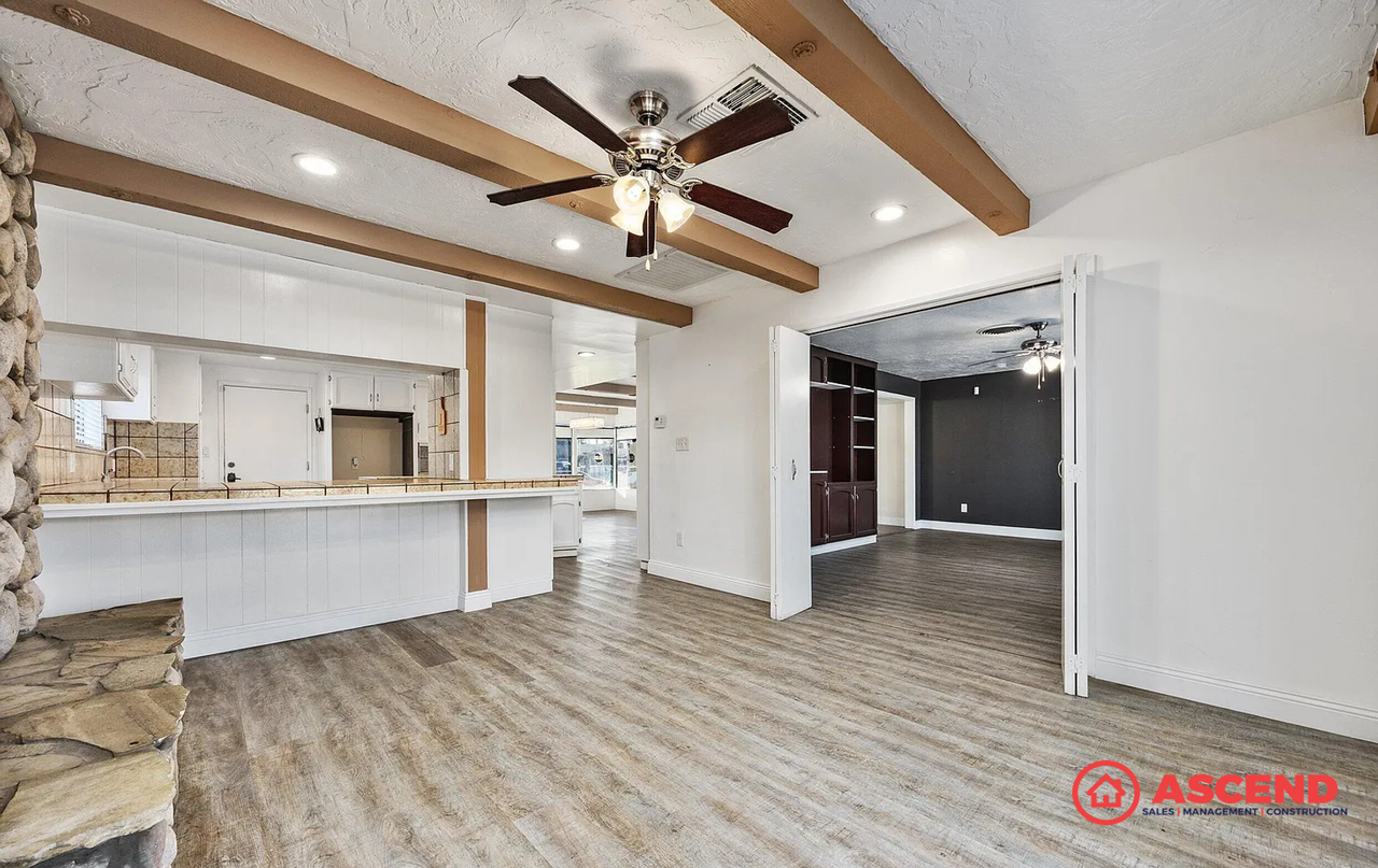 4116 Erin Ct - Photo 5 of 24