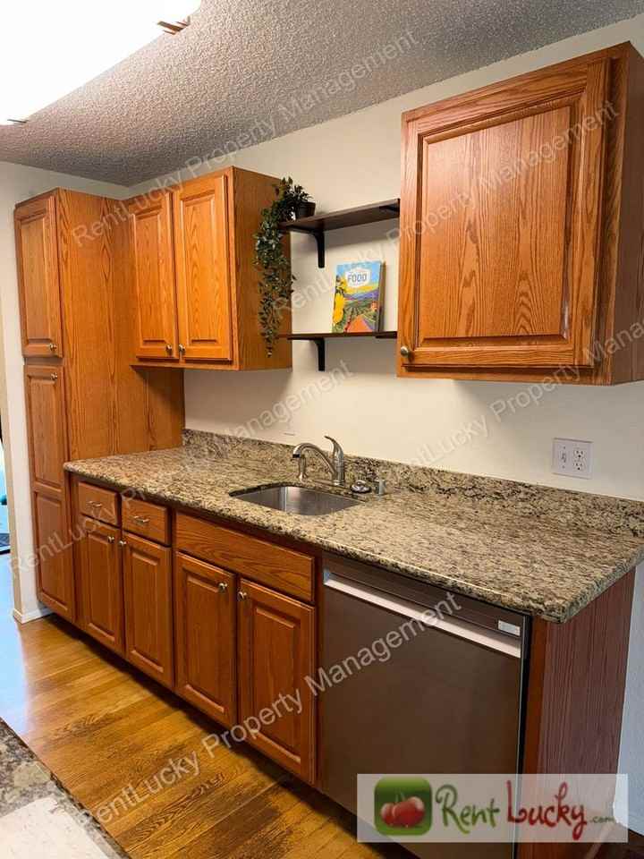 12510 Ne 117th Pl - Photo 6 of 24