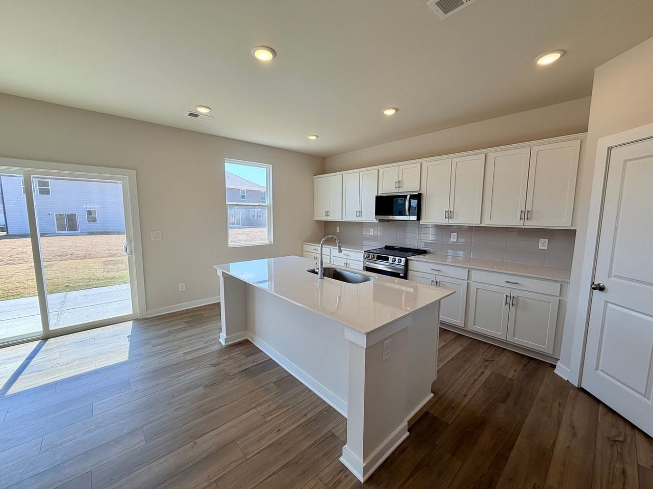 2615 Blue Sky Meadows Dr - Photo 7 of 27