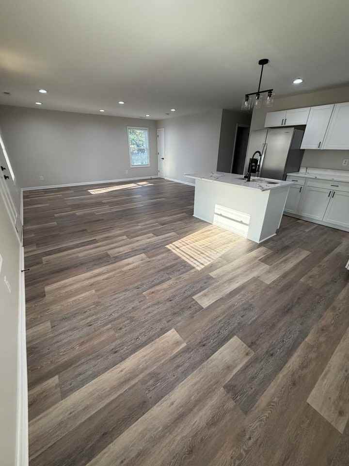 2269 Aragon St - Photo 5 of 13