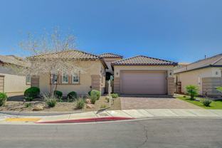 933 Everest Peak Ave - Photo 1 of 1