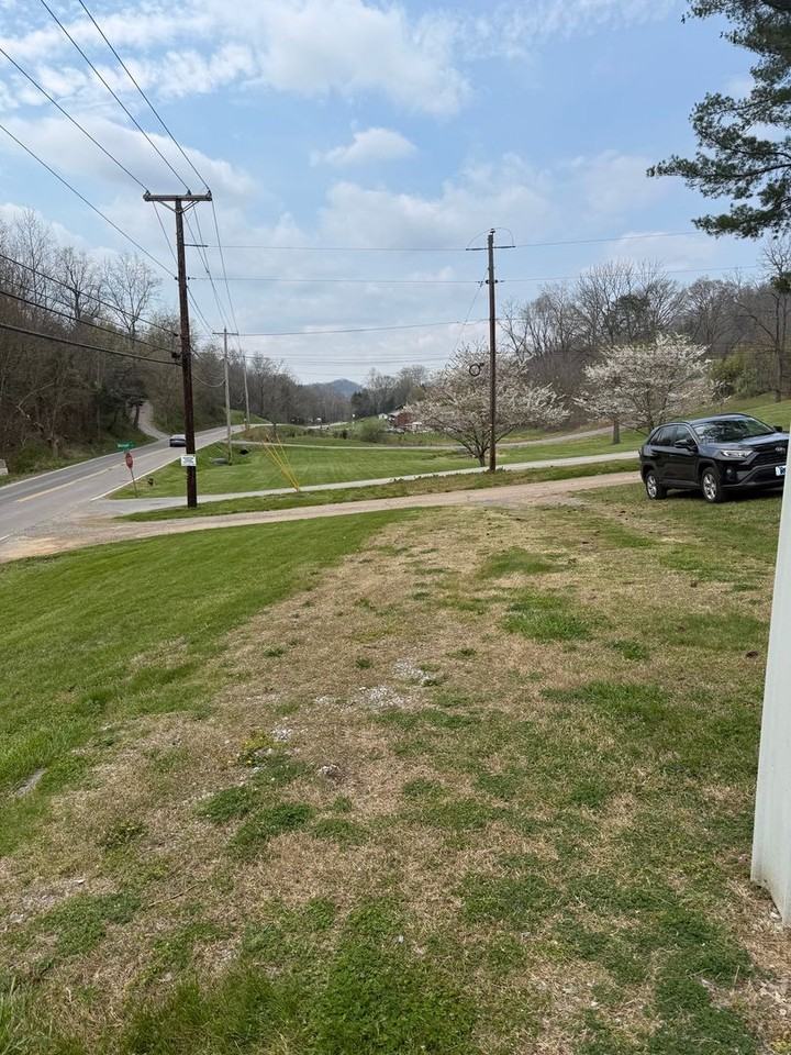 1032 W Carters Valley Rd - Photo 6 of 35