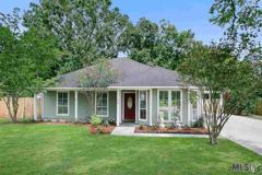 17160 Parker Heights Dr - Photo 1 of 1