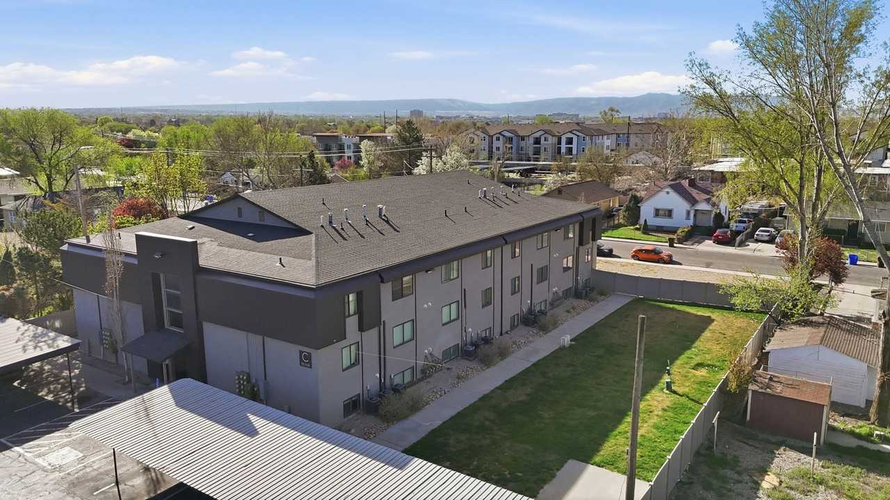 Calaveras - Photo 4 of 21