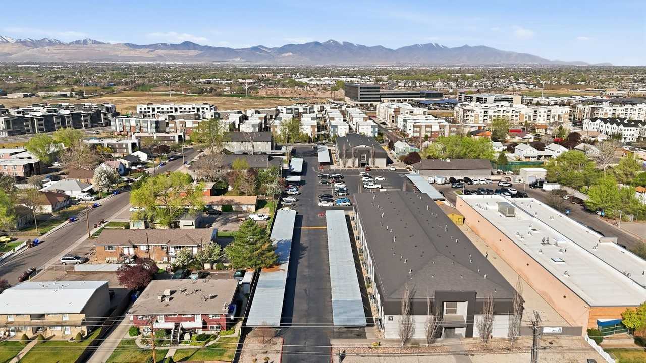 Calaveras - Photo 5 of 21