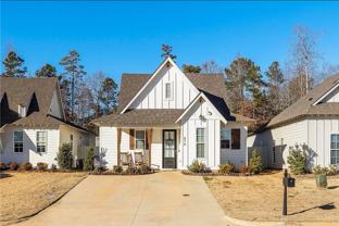 676 Village Dr - Photo 1 of 1