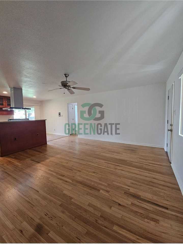 115 E Emerson Ave - Photo 7 of 49