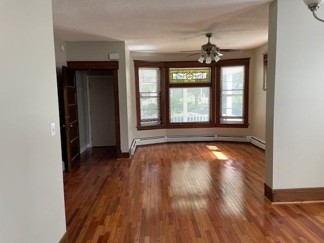 916 Laurel Avenue - Photo 2 of 22