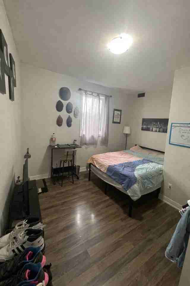 1053 Secord Ave #A - Photo 7 of 8