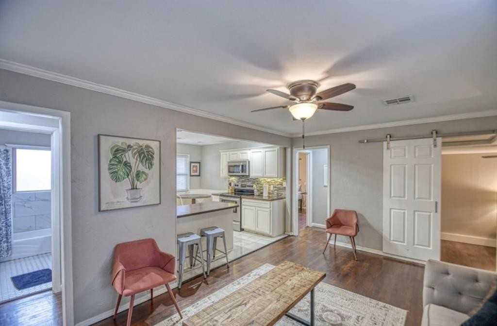 4508 Nw 34th St - Photo 5 of 21