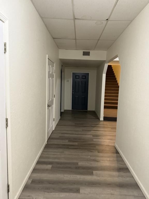 604 W Jackson St - Photo 2 of 18