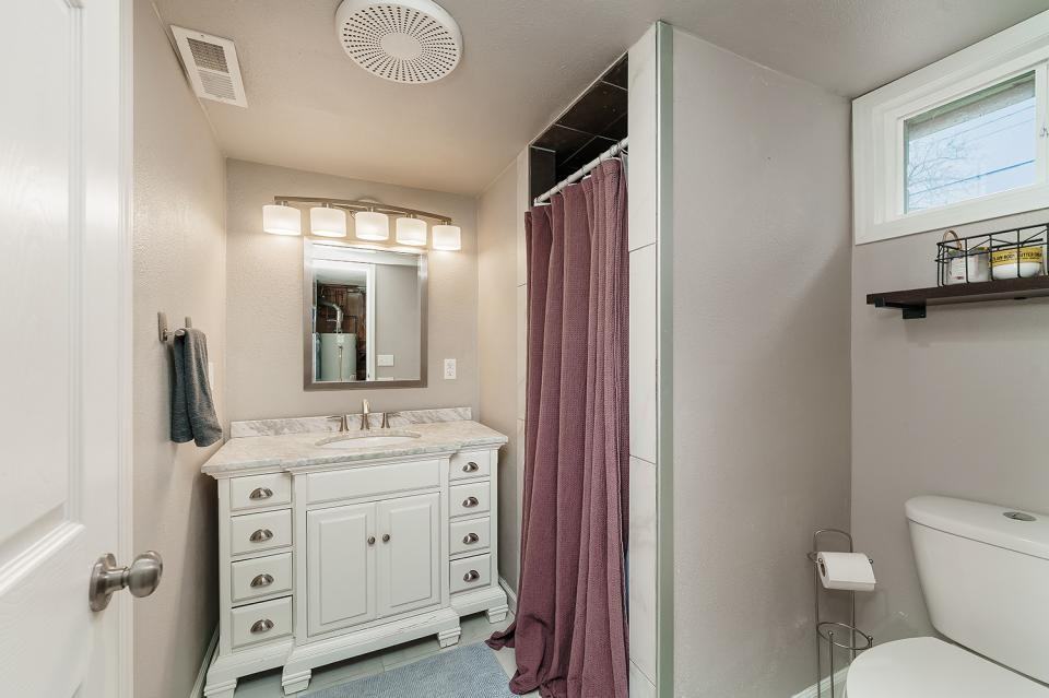 1903 Belvedere Dr - Photo 7 of 10