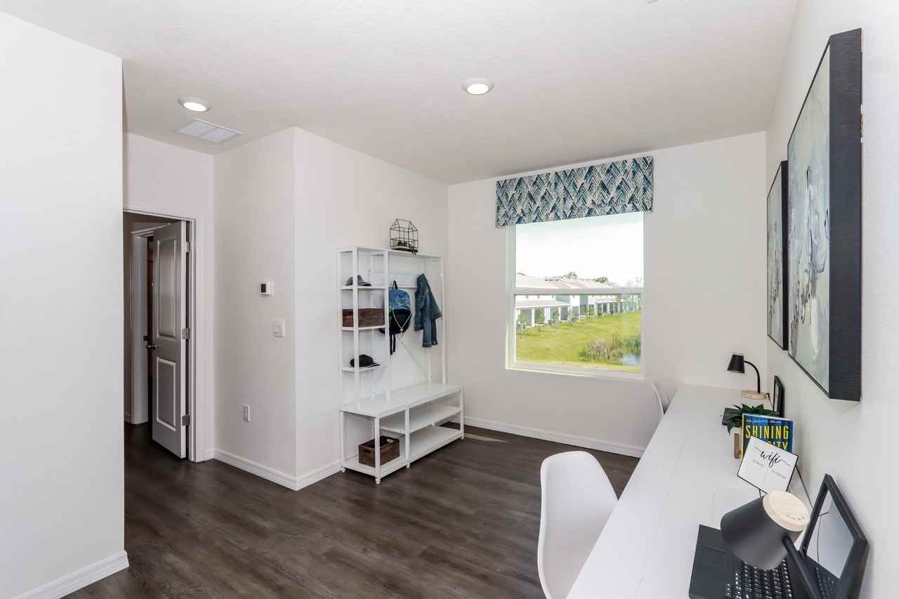 11991 Stoneport Pl - Photo 6 of 43