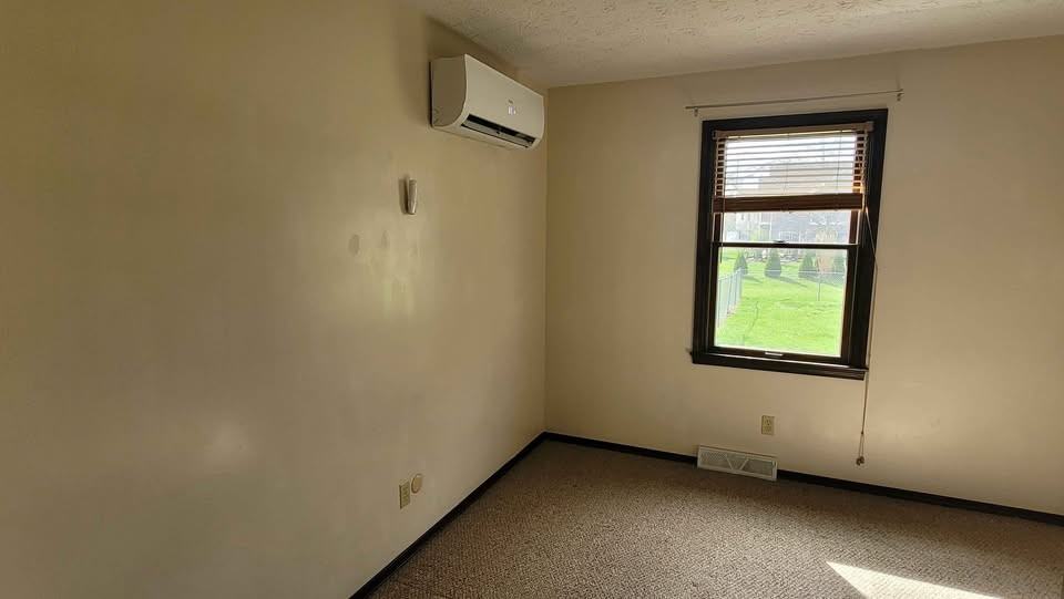 7224 Janean Dr - Photo 5 of 18