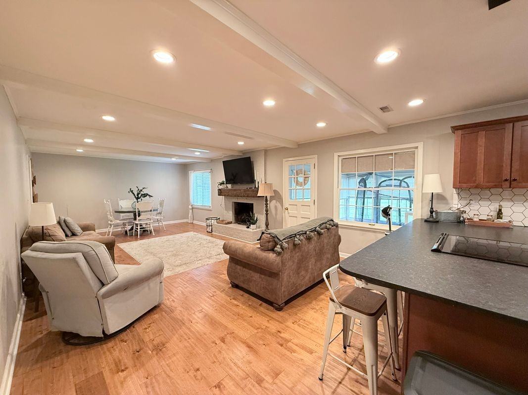 514 Sharondale Dr - Photo 4 of 50