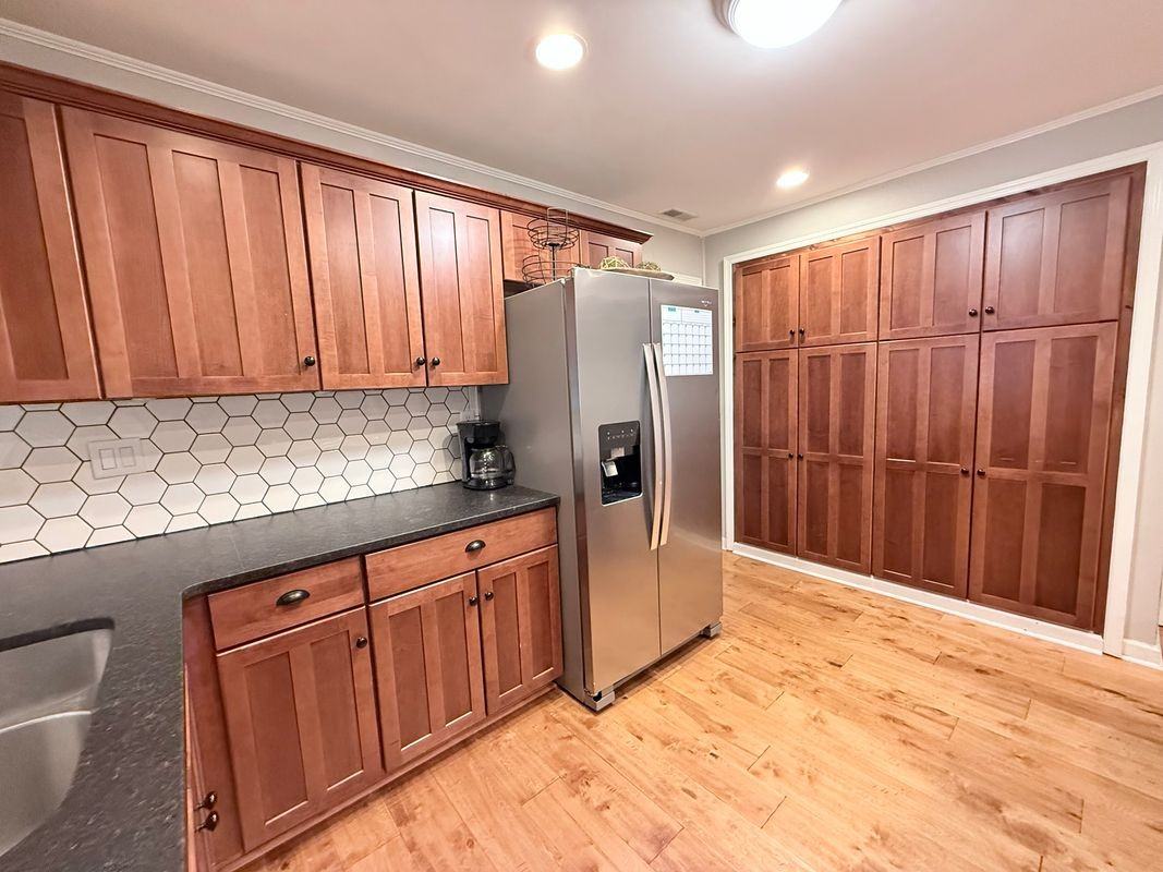 514 Sharondale Dr - Photo 5 of 50