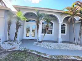 featured image of 2472 Sw Valnera St