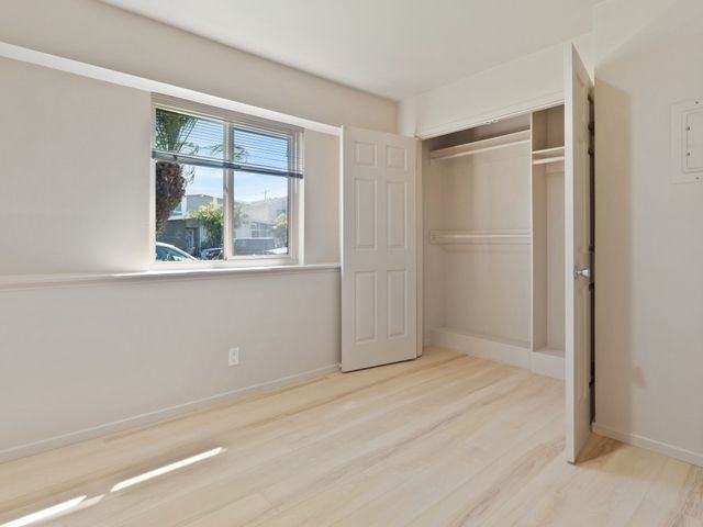 3913 W 178th St ##A - Photo 7 of 13