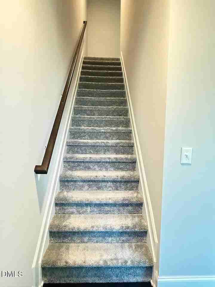 312 King Closer Dr - Photo 6 of 10