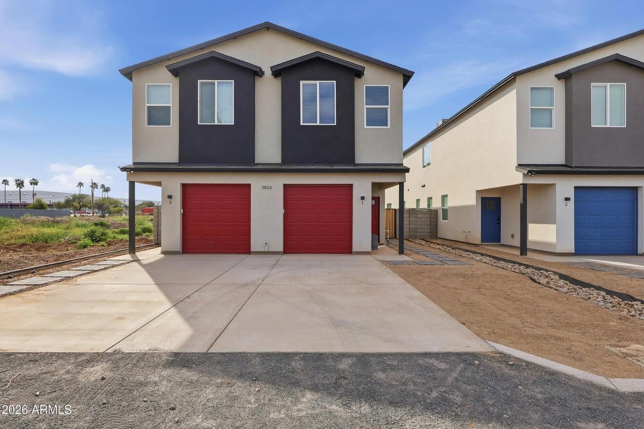 W Trumbull Rd #1 - Photo 3 of 32