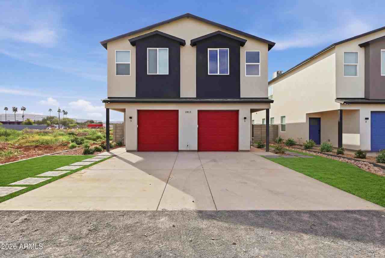 W Trumbull Rd #1 - Photo 6 of 32