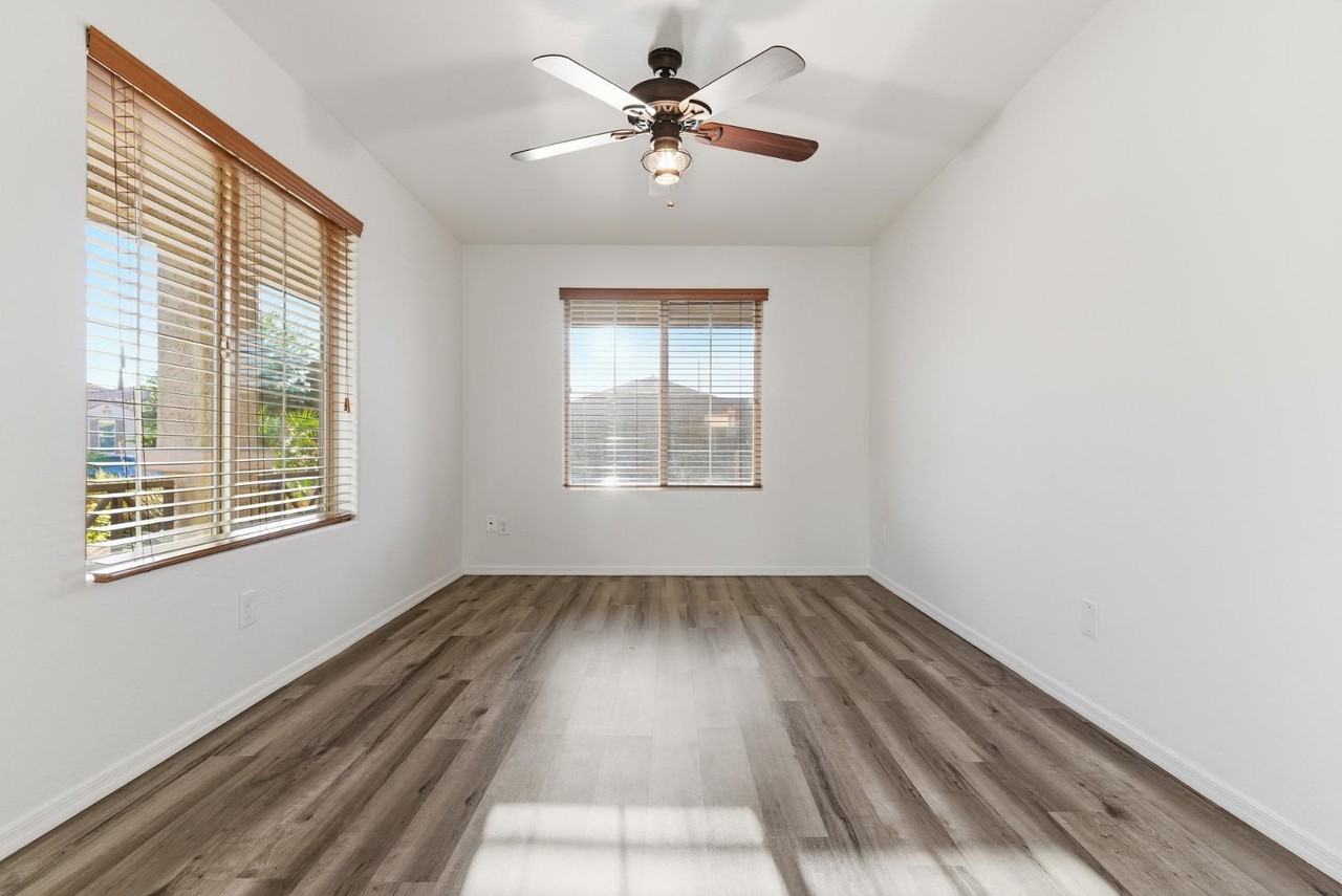 4119 S 186th Ave - Photo 4 of 50