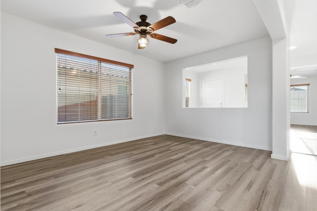 4119 S 186th Ave - Photo 5 of 50