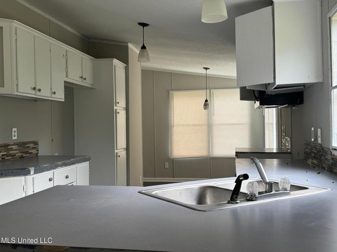 5575 Highway 587 Robinwood Rd - Photo 4 of 13