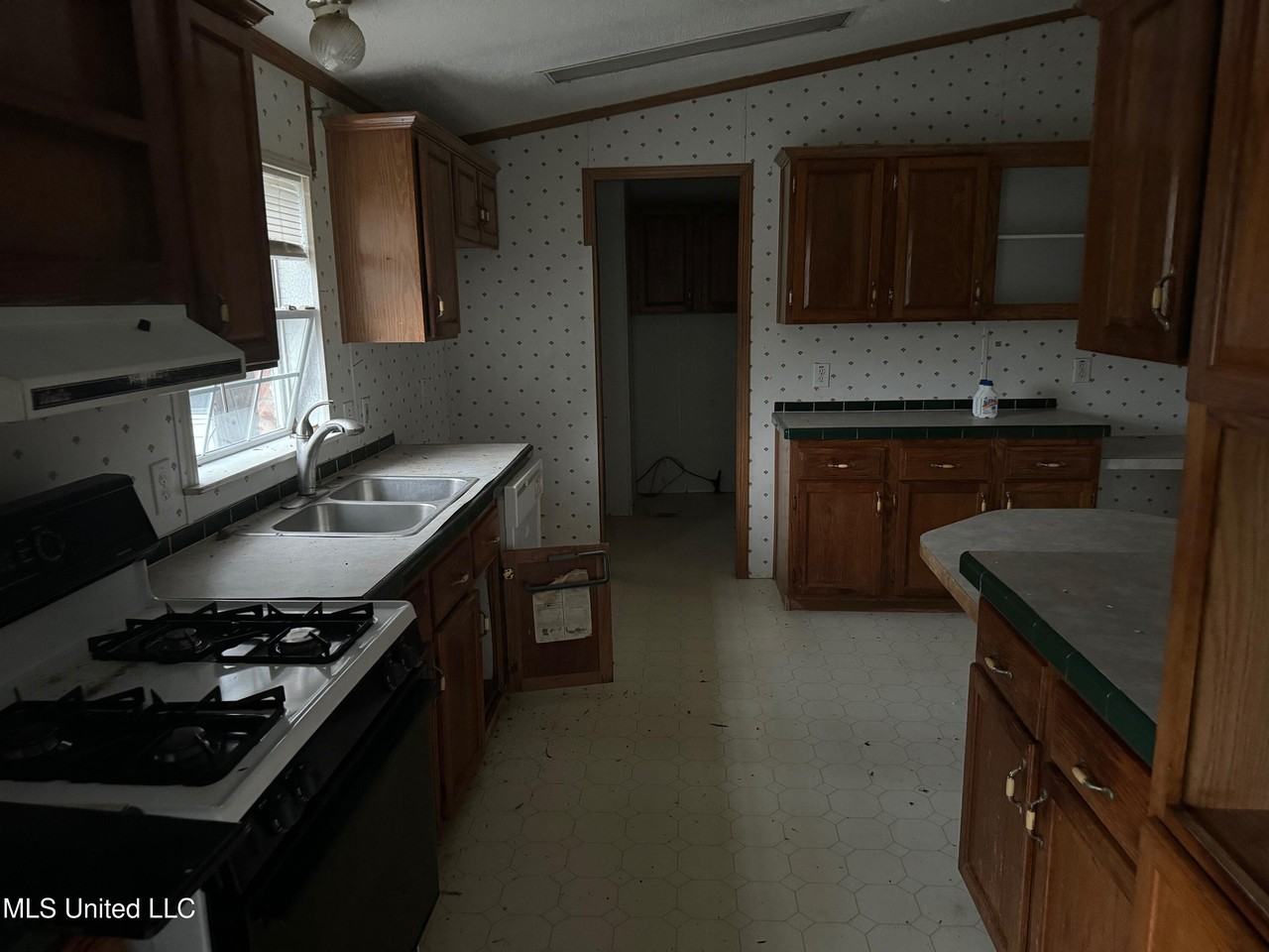 7 Willie Roberts Rd - Photo 3 of 8