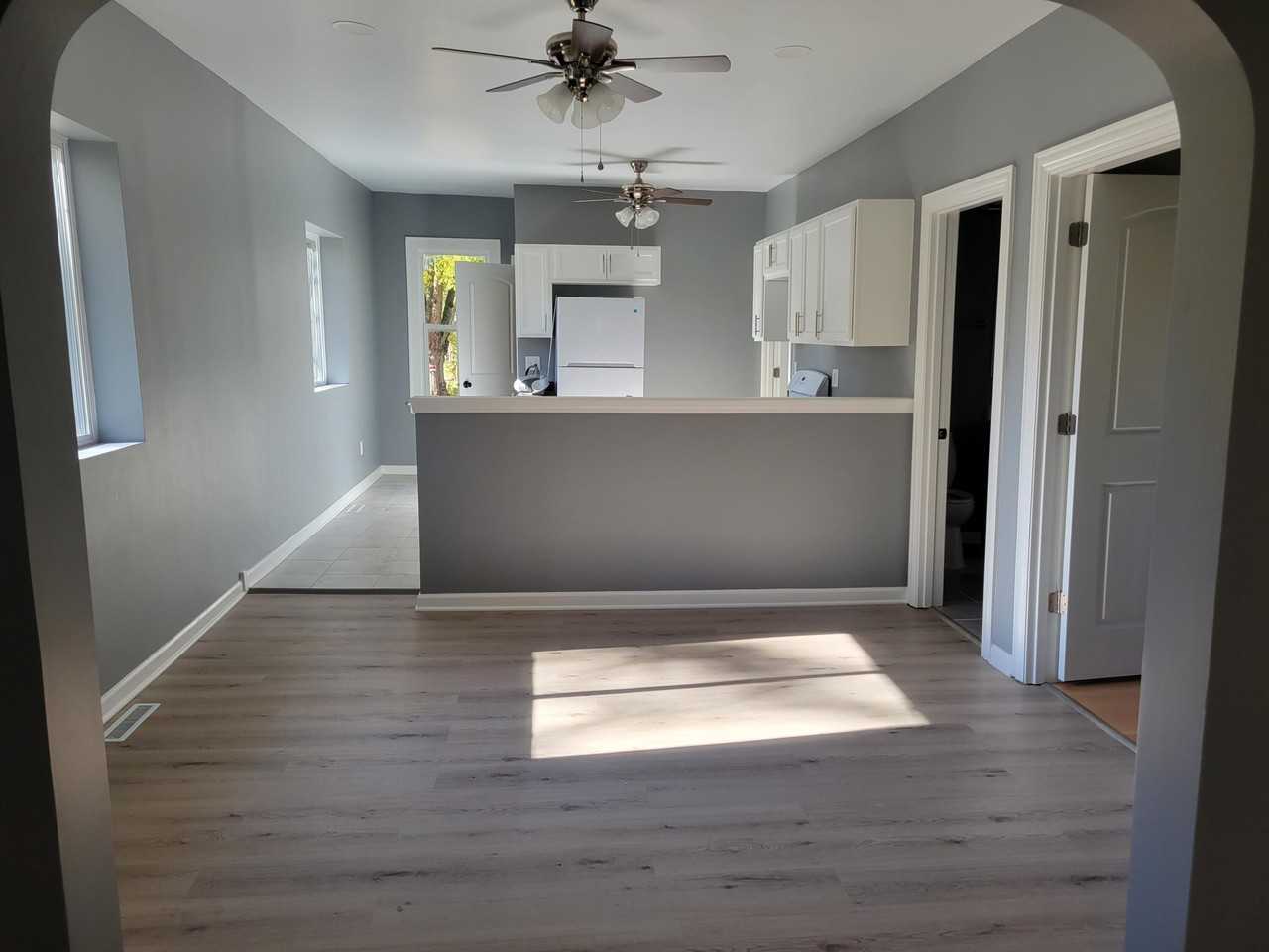 4738 Delaware St - Photo 5 of 14