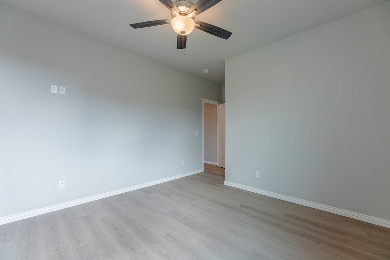 1601 Sw Poigai Way #1 - Photo 7 of 29