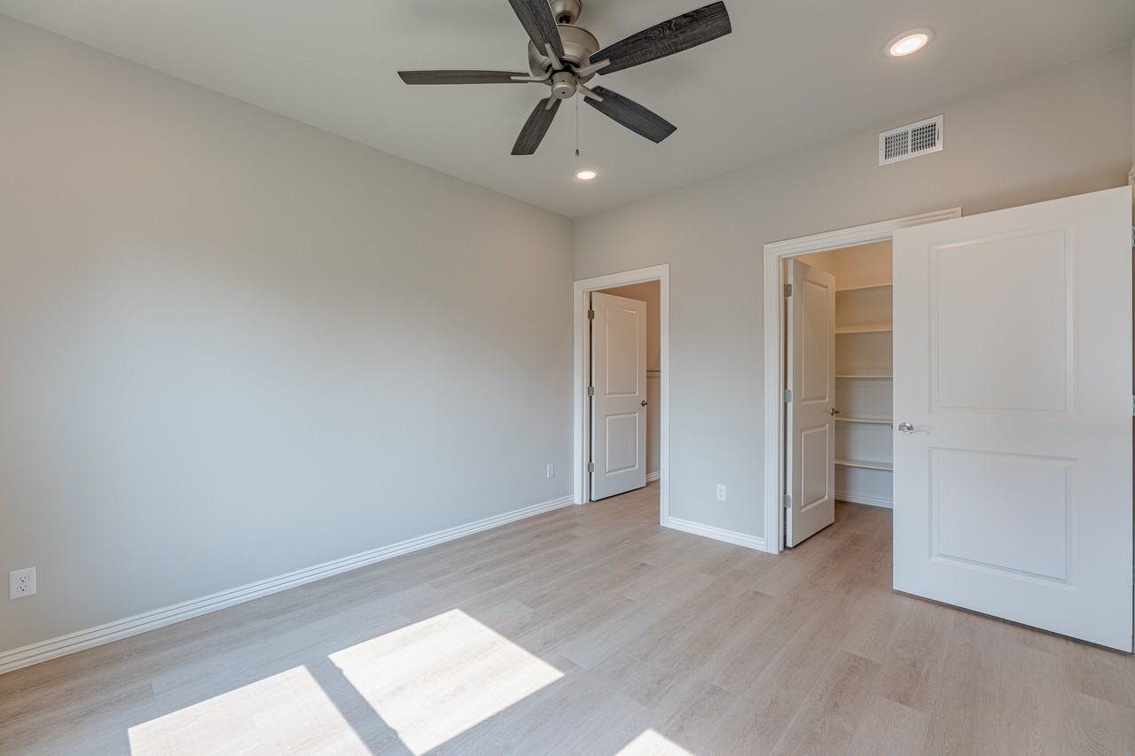 1601 Sw Poigai Way #1 - Photo 6 of 29