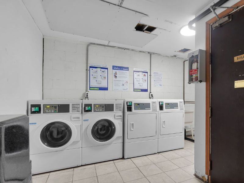 917 Hamilton - Photo 7 of 9