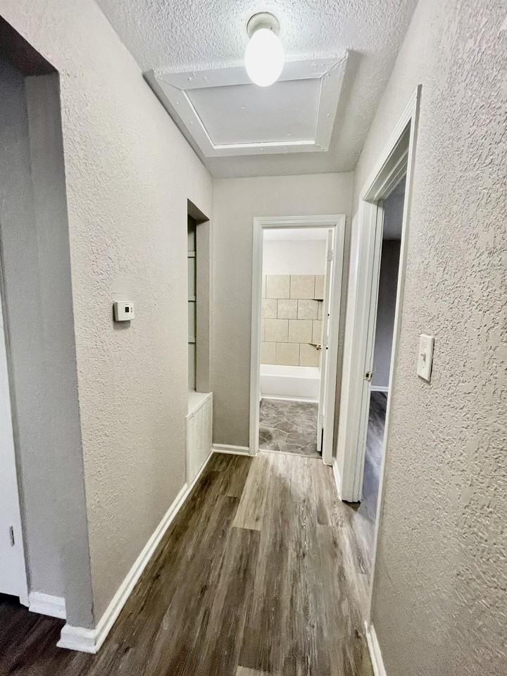 7317 Agnes Ave #8795581 - Photo 3 of 13