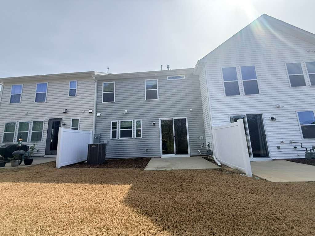763 Amarra Dr #1 - Photo 3 of 34
