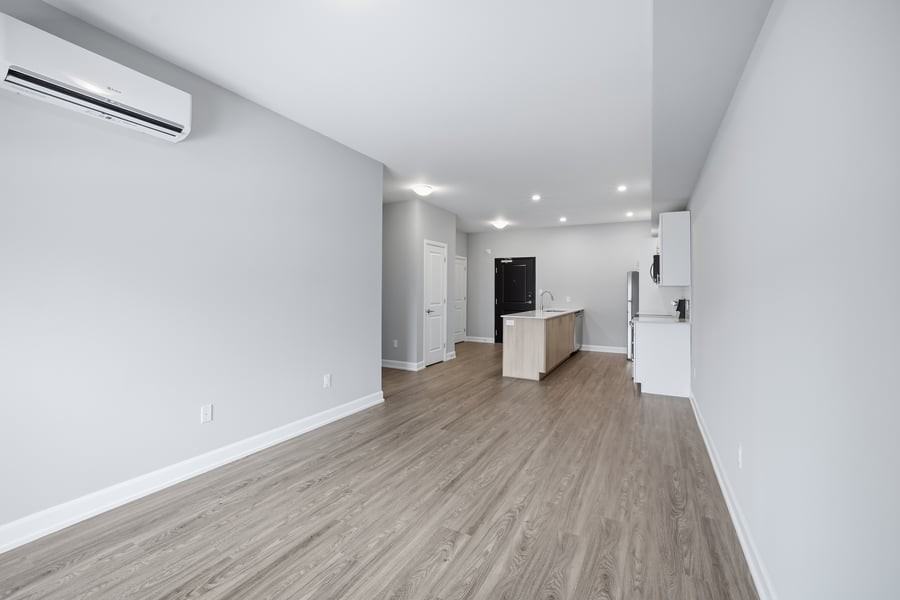 2380 Cléroux Cres - Photo 4 of 14