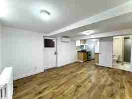 featured image of 135 Chisholm Ave #5